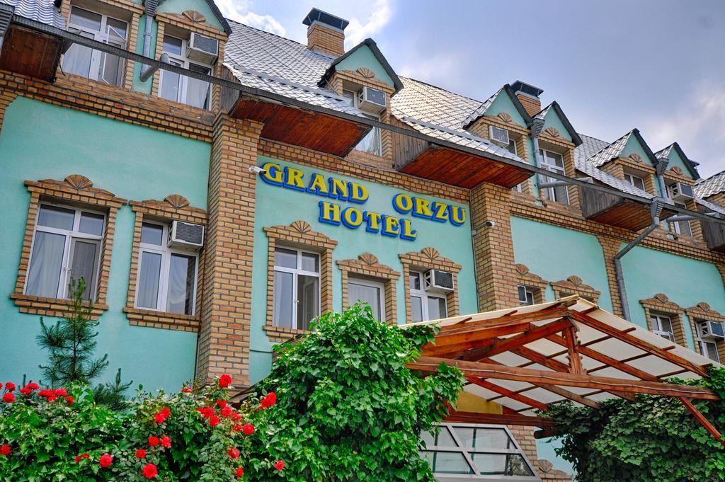 Grand Orzu Hotel Ташкент Экстерьер фото