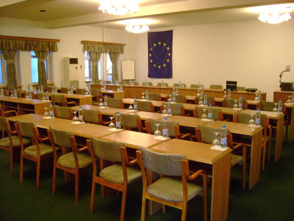 Grand Orzu Hotel Ташкент Экстерьер фото
